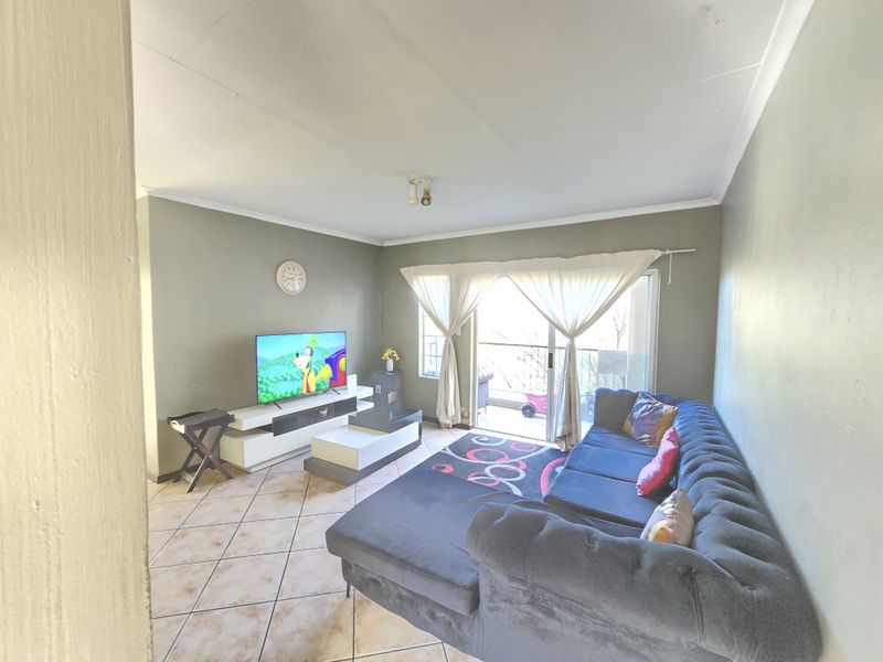 welcome to you retreat - Photo 5