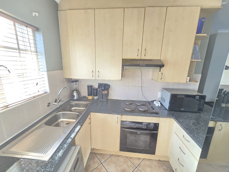 welcome to you retreat - Photo 3