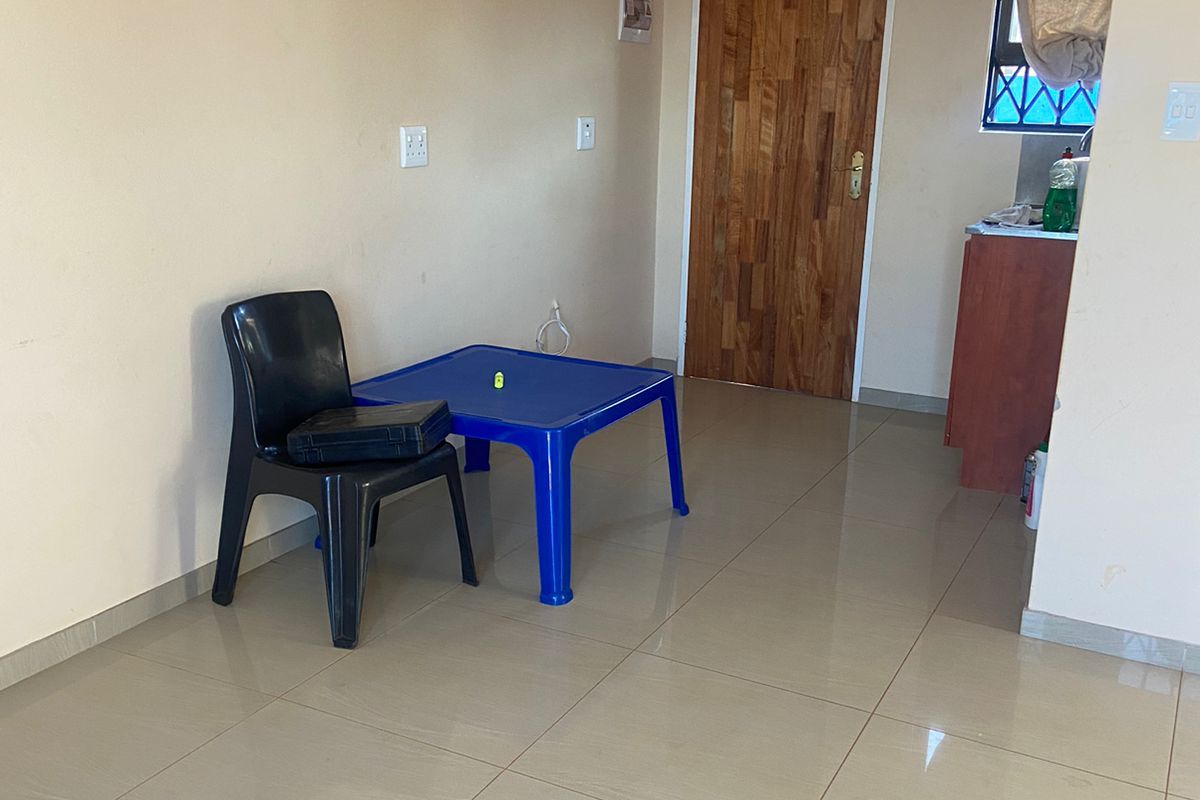 2 bedroom house for sale in Toekomsrus - Photo 3