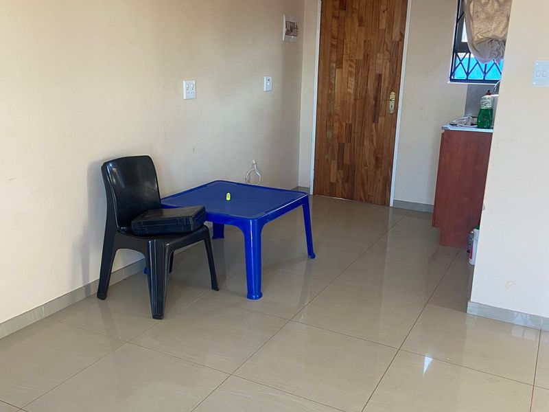 2 bedroom house for sale in Toekomsrus - Photo 3