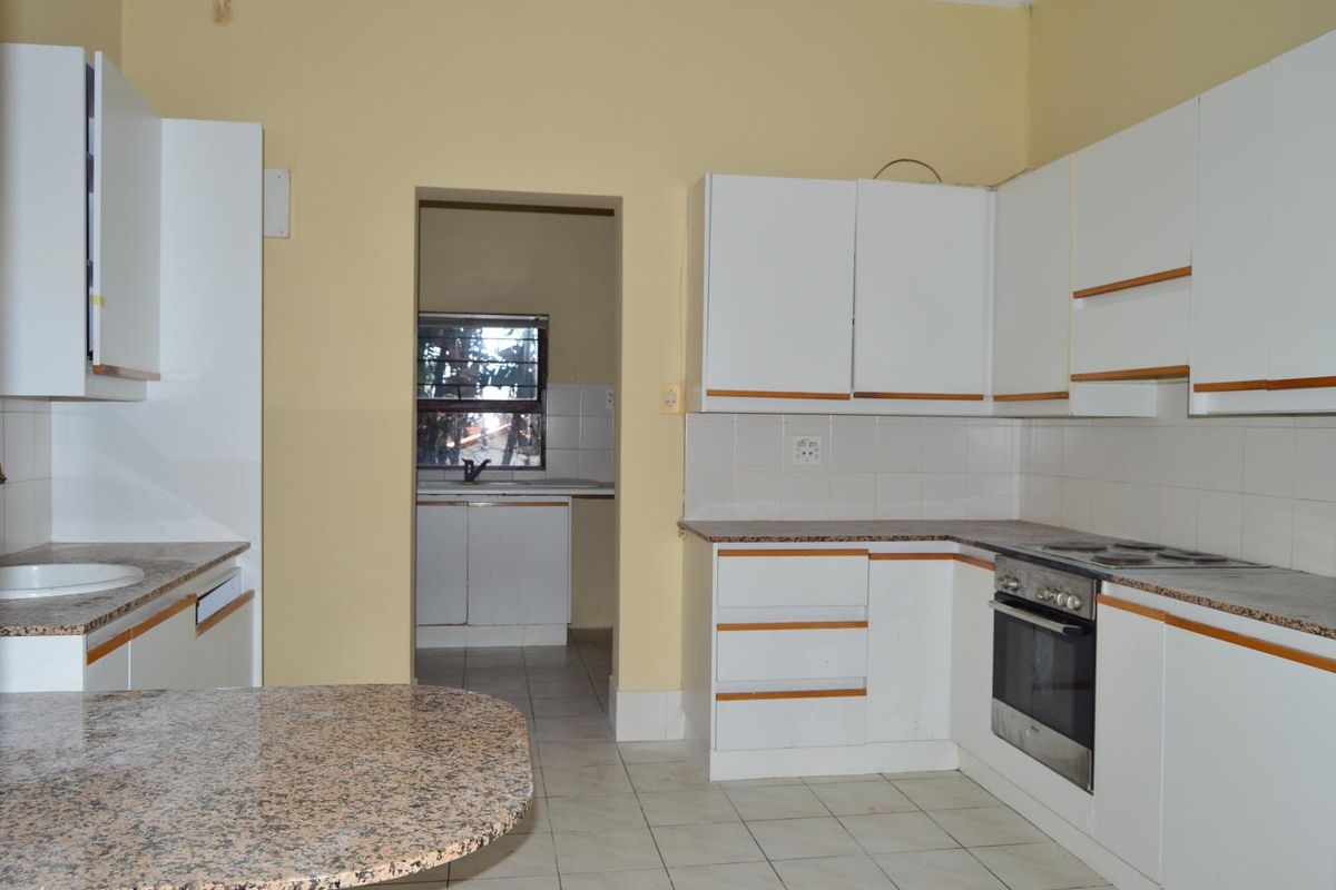 Investment Property with great potential - Photo 2