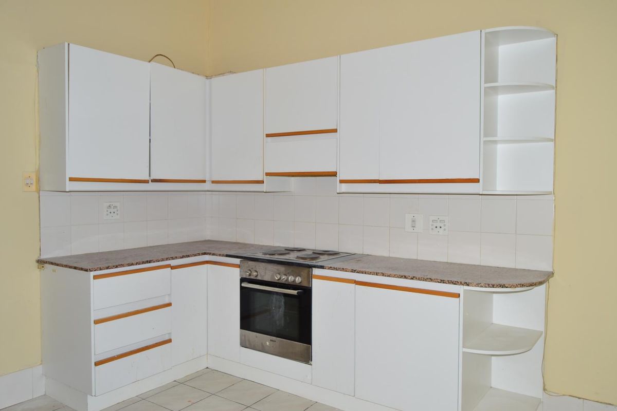 Investment Property with great potential - Photo 3