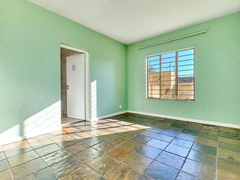 A secure home in a complex - Photo 10