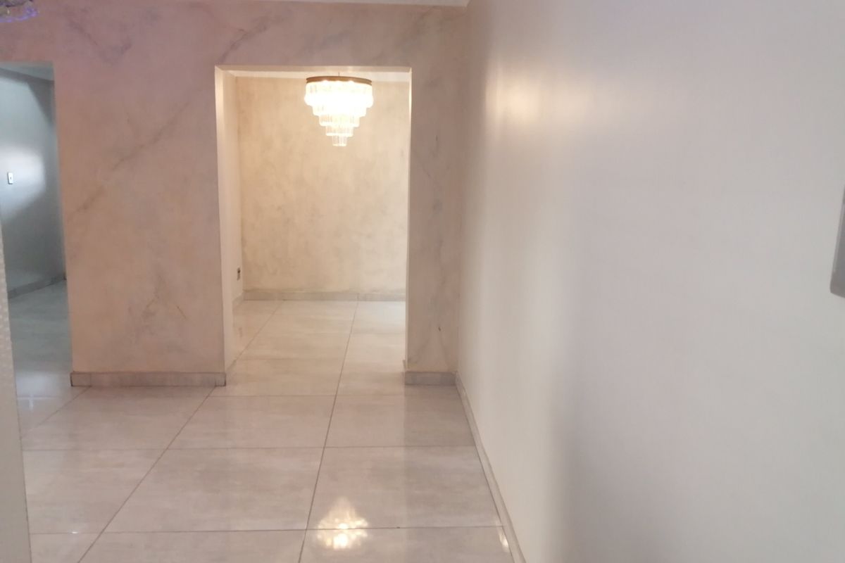 5 bedroom house for sale - Photo 5