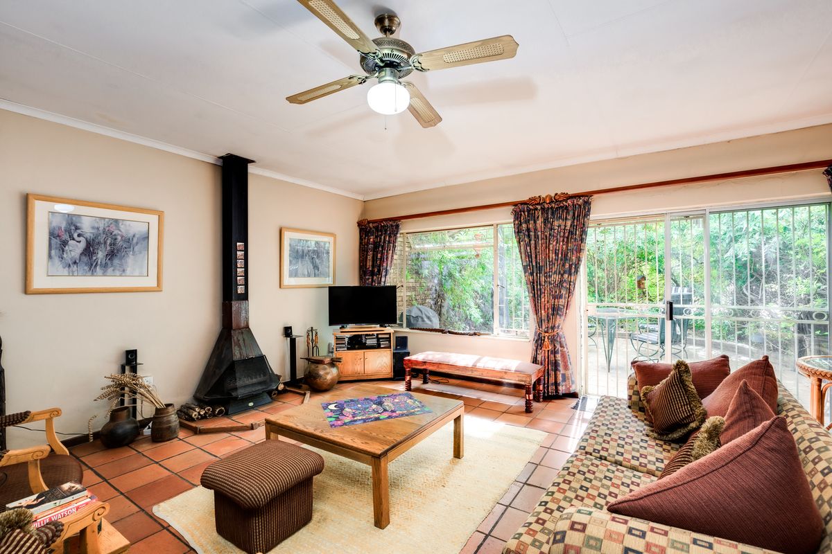 COUNTRY LIVING WITH PLENTY OPPORTUNITIES - Photo 3