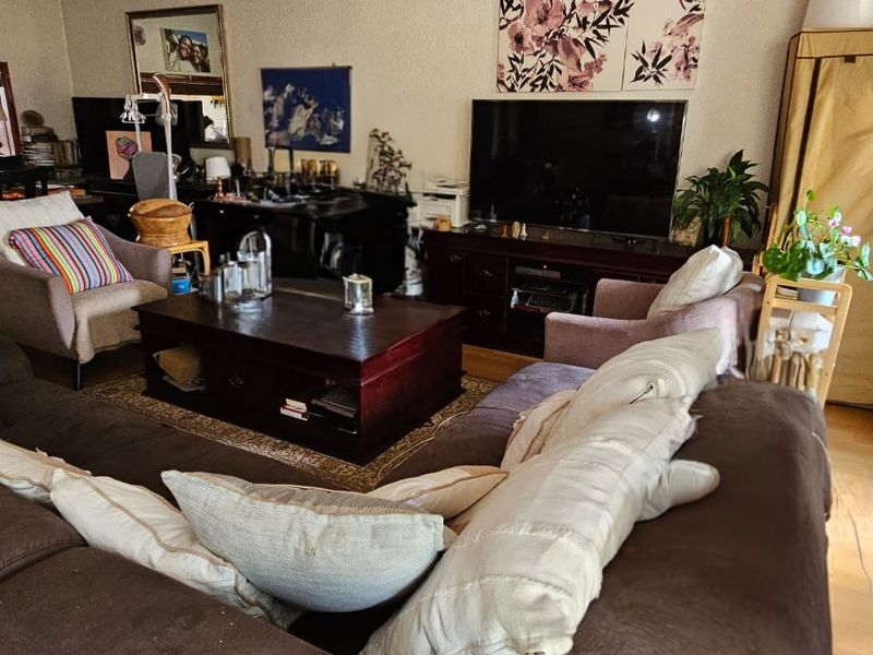 Charming 2-bedroom home in Woodmead, Sandton - Photo 2