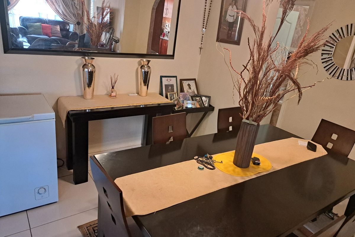 Discover this 3 bed 3 Bath in Protea Glen Ext 3, Soweto - Photo 3