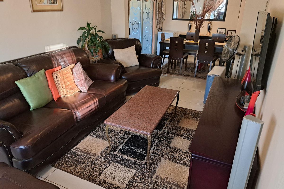 Discover this 3 bed 3 Bath in Protea Glen Ext 3, Soweto - Photo 4