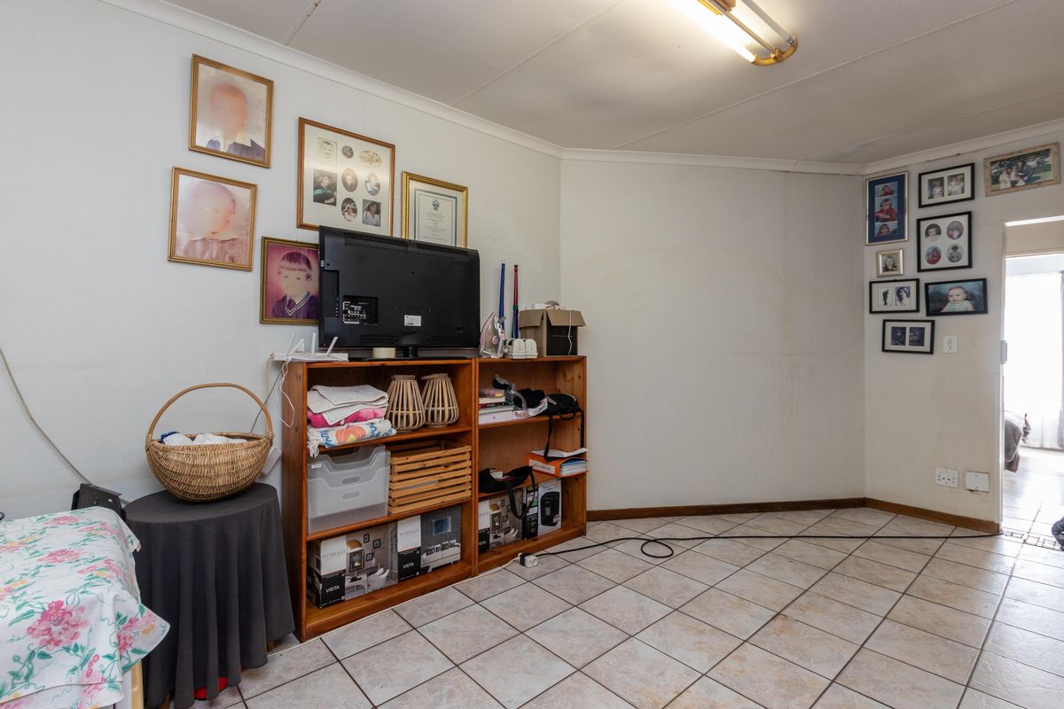 Multi family Home - Photo 5