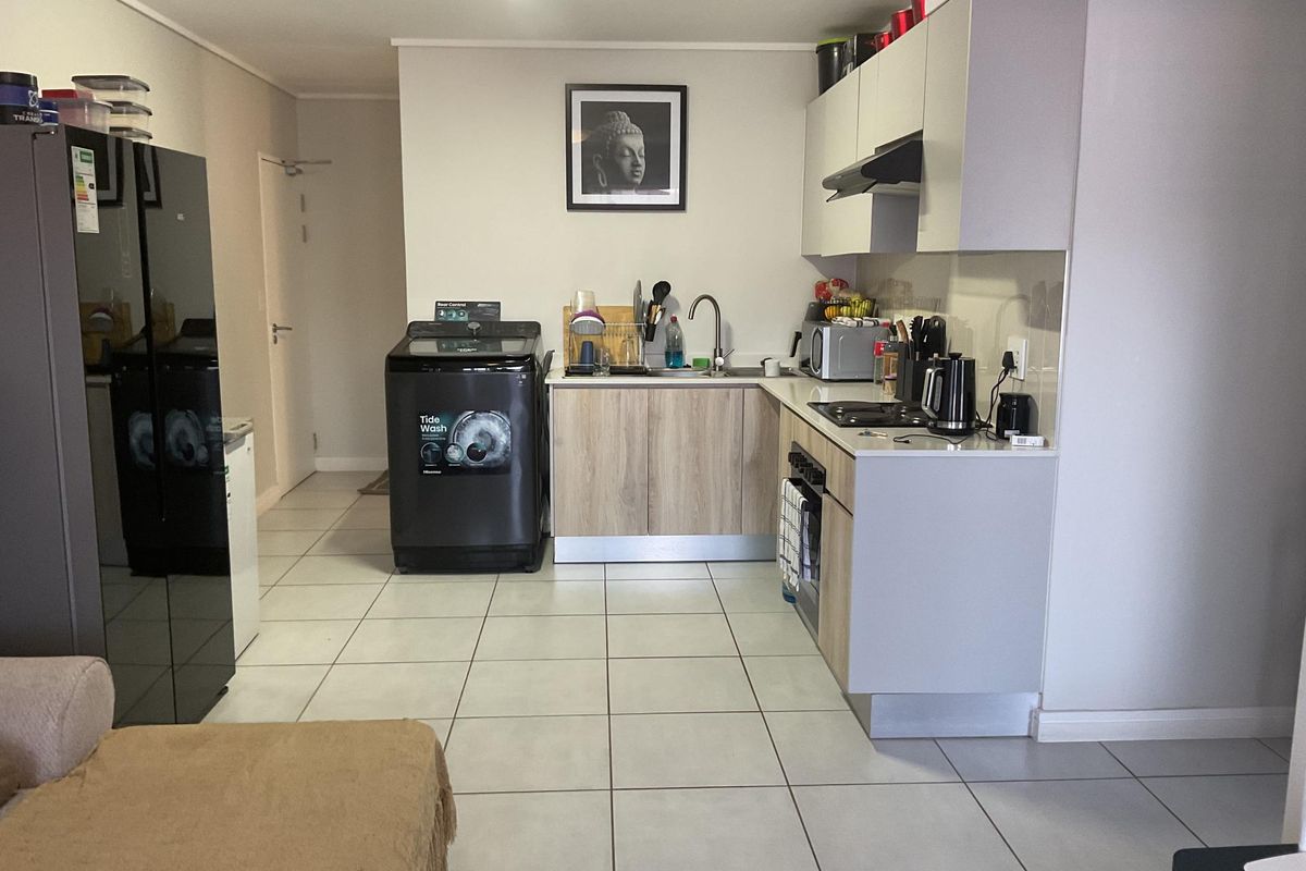 Stunning 3-Bedroom Ground Floor Unit with Corner Garden – Mooikloof, Greenkloof Eco Estate - Photo 4