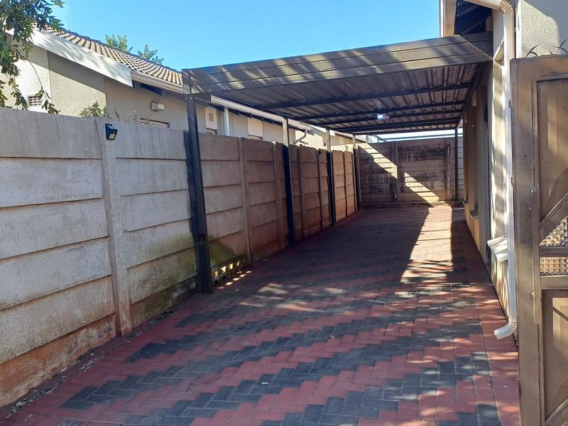 Charming 3-bedroom house for sale in Sky City, Alberton—your dream home awaits! Don’t miss out! - Photo 3