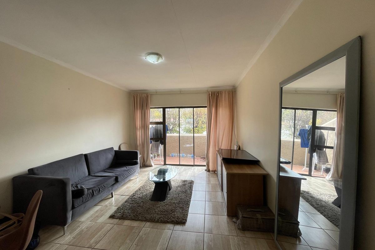 2 Bed For Sale - Photo 2