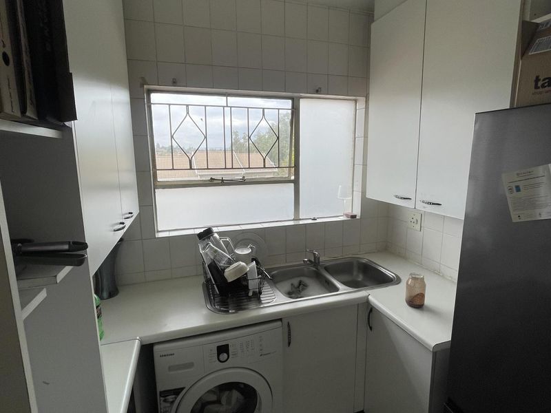 2 Bed For Sale - Photo 6