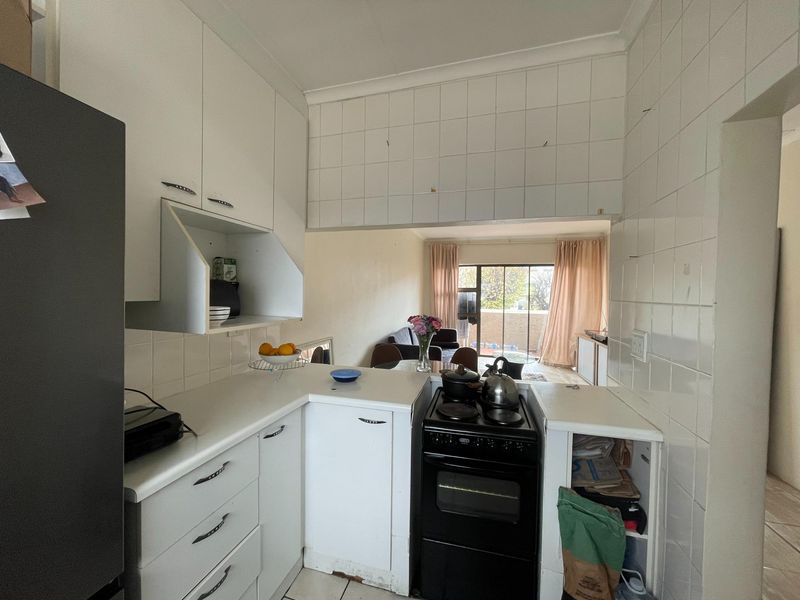 2 Bed For Sale - Photo 5