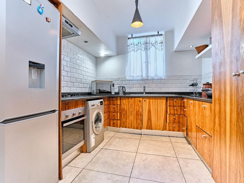 Beautiful and modern Apartment in Killarney - Photo 4