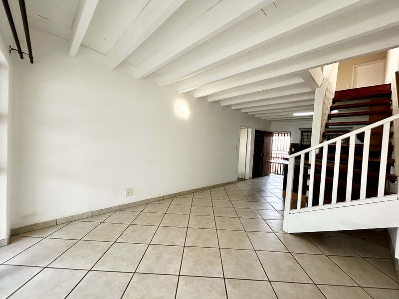 Exciting opportunity for savvy investors!! - Photo 5