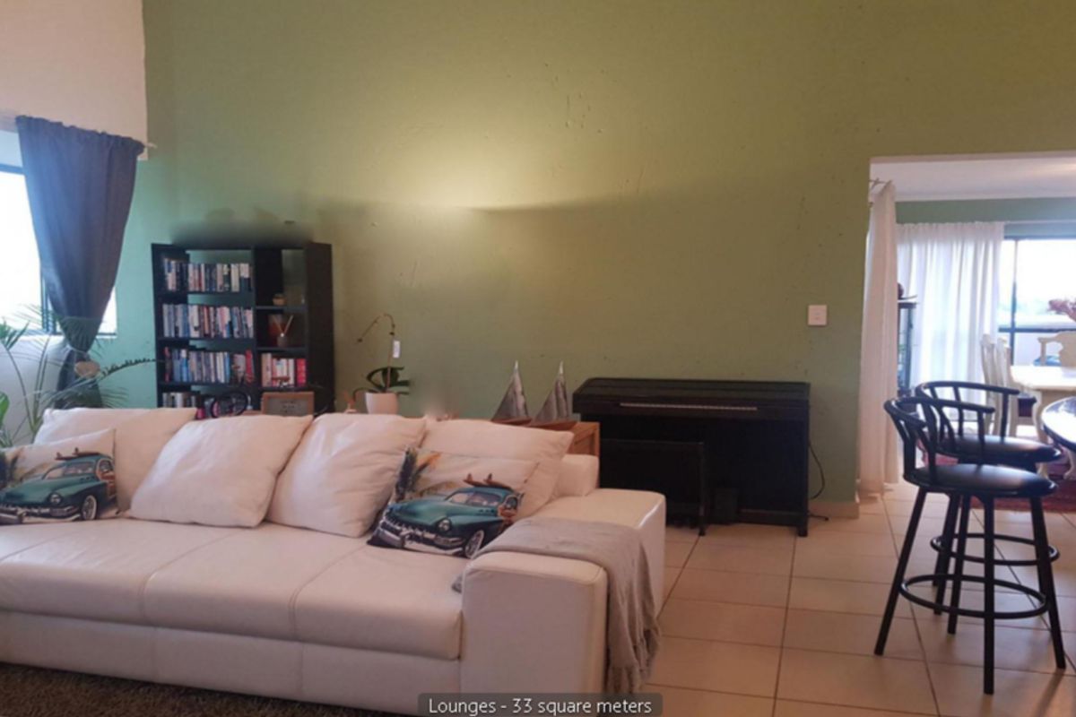 Stunning 2-bedroom duplex for sale  border Jackal Creek Golf Estate, Randburg—luxury living awaits! - Photo 5