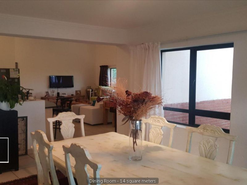 Stunning 2-bedroom duplex for sale  border Jackal Creek Golf Estate, Randburg—luxury living awaits! - Photo 3