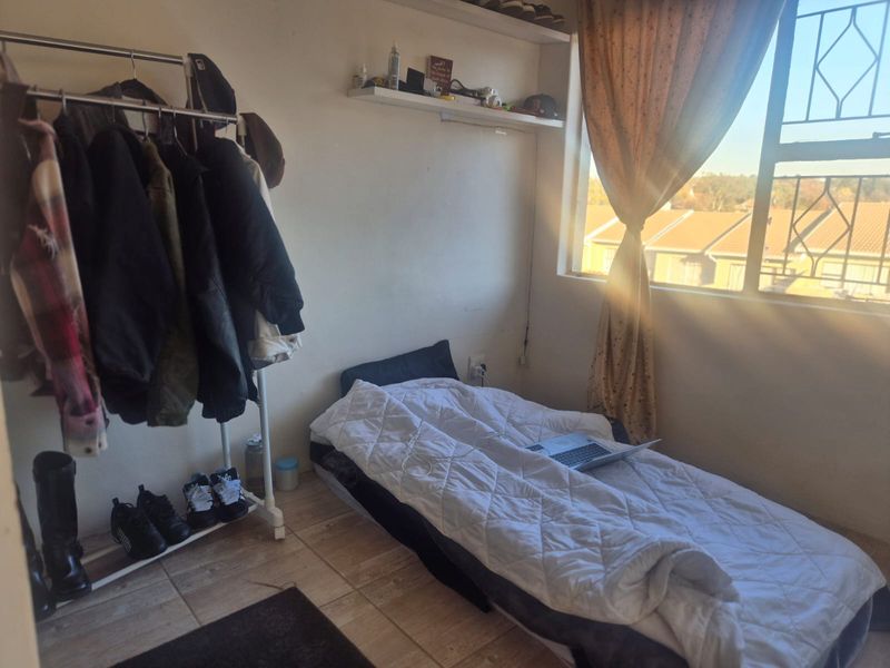 Apartment For Sale In Sandton - Photo 8