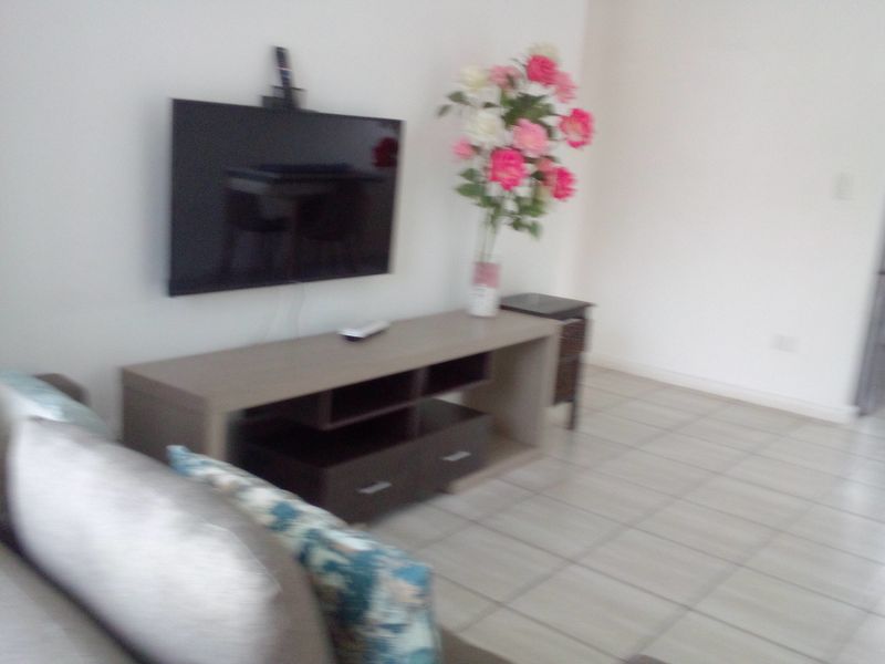 Modern 2-Bedroom, 2-Bathroom Apartment for Rent – Prime Location in Rivonia - Photo 8