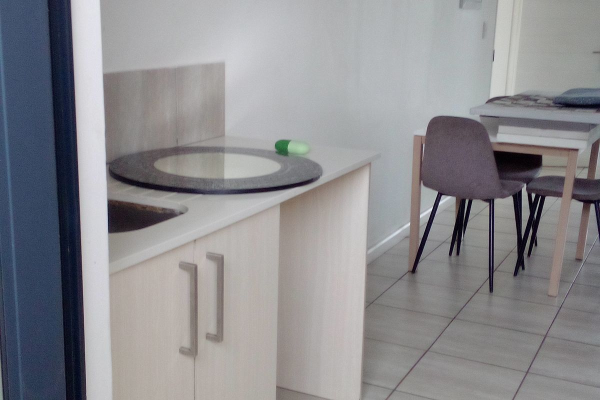 Modern 2-Bedroom, 2-Bathroom Apartment for Rent – Prime Location in Rivonia - Photo 5