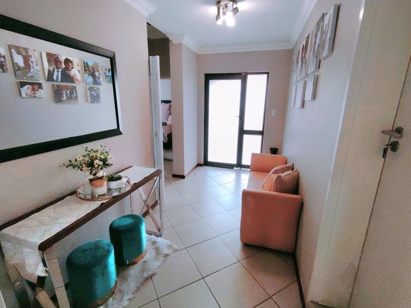 Seeking comfort and peace of mind? - Photo 2