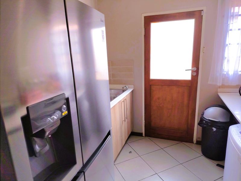 Seeking comfort and peace of mind? - Photo 10