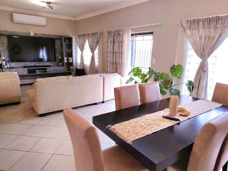 Seeking comfort and peace of mind? - Photo 4