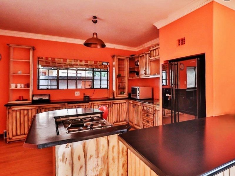 Spacious 4-bedroom home in Montana Park, Pretoria - Photo 7