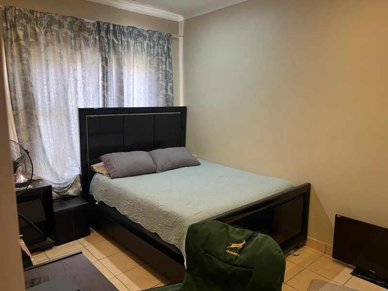 2 bedroom townhouse on sale - Photo 10