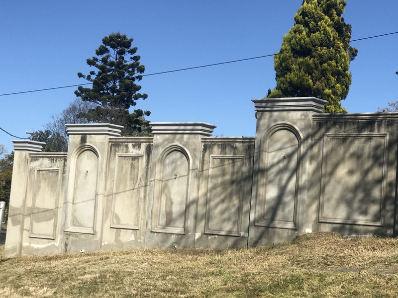 MAGNIFICENT LAND BEAUTIFULLY LOCATED IN THE DEVONSHIRE ENCLOSURE - BRYANSTON - Photo 2