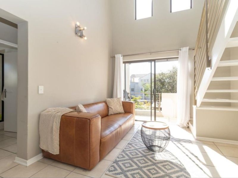 Modern Loft Living - 2Bedroom Apartment  In Douglasdale For Sale. - Photo 10