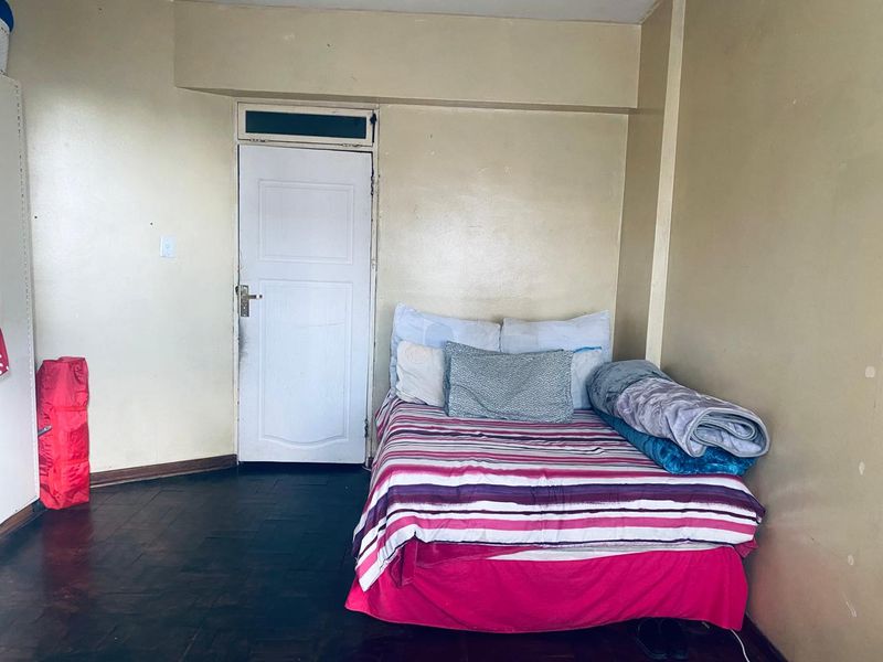 Modern Urban Living in Prime Location - Photo 10