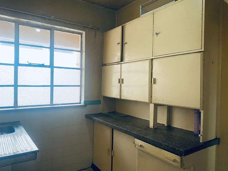 Modern Urban Living in Prime Location - Photo 8