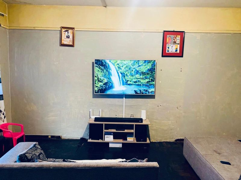 Modern Urban Living in Prime Location - Photo 5