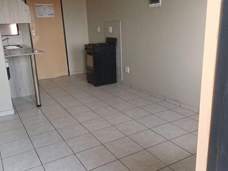 Stunning 2 bedroom apartment for sale in Sky City, Alberton - modern living in a vibrant community! - Photo 2