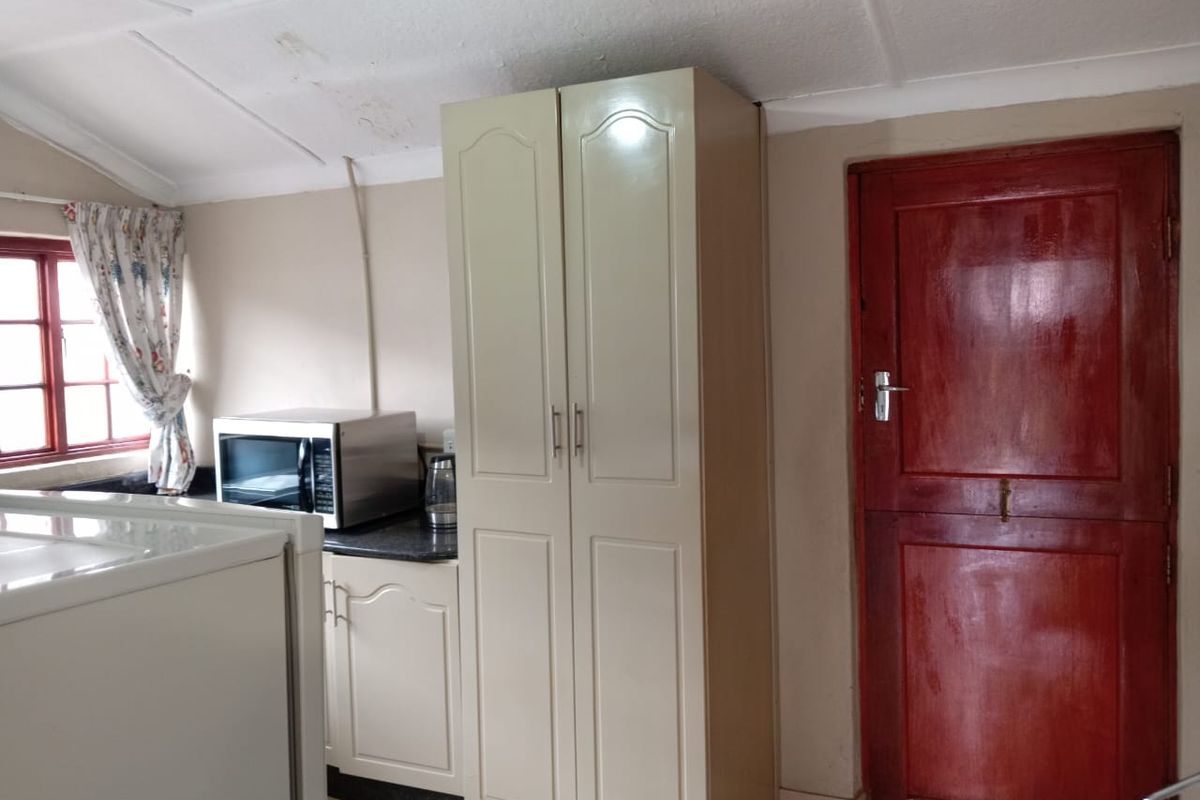 Molapo 2 Bedroom for house for sale - Photo 4