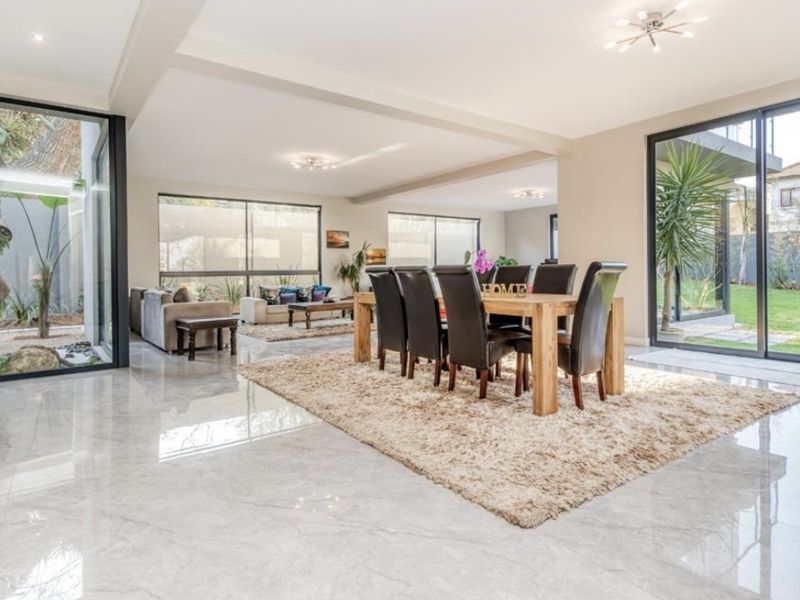 4 Bedroom House for Sale in Bryanston East, Sandton - Photo 8