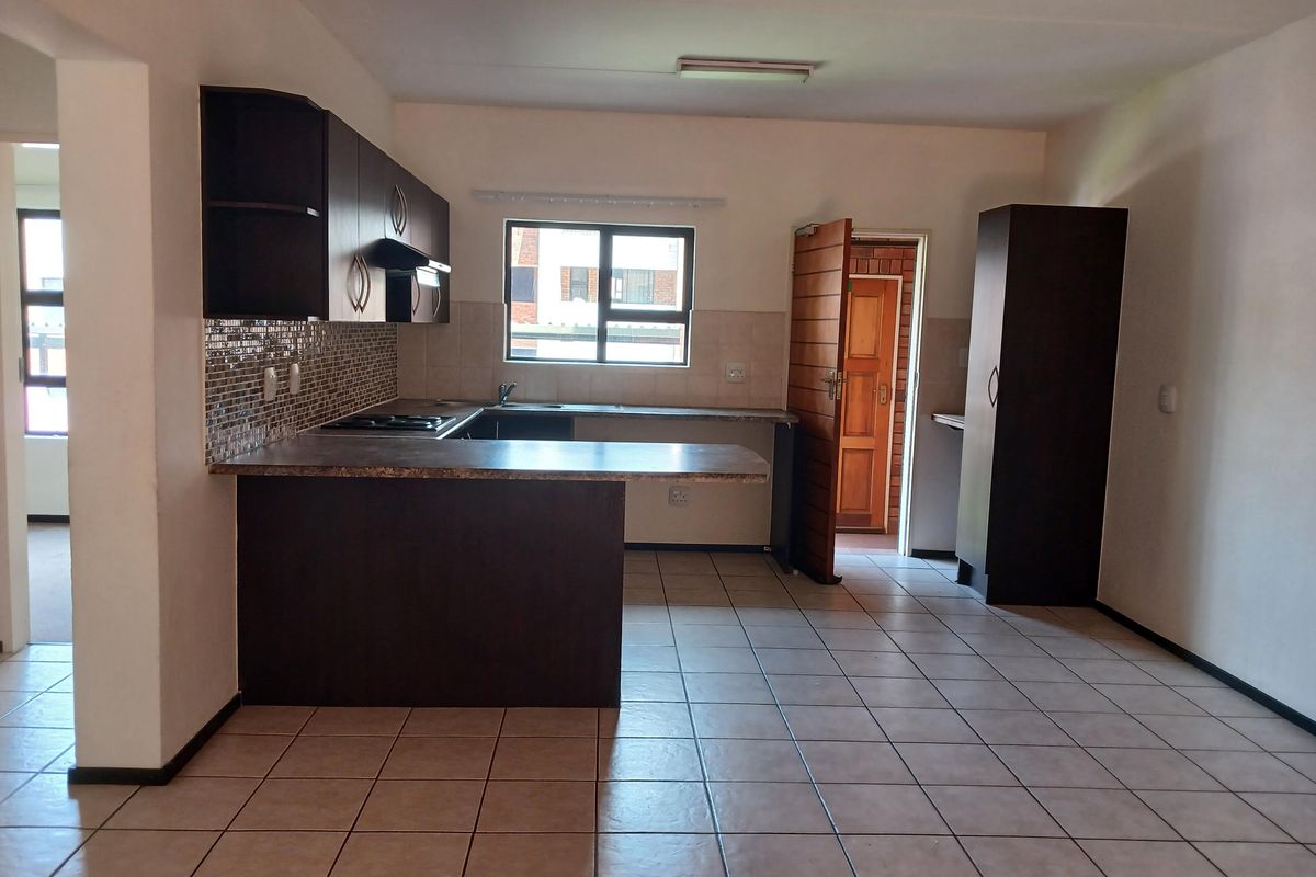 Stunning Ground Floor 2 Bed Apartment in Northworld... - Photo 5