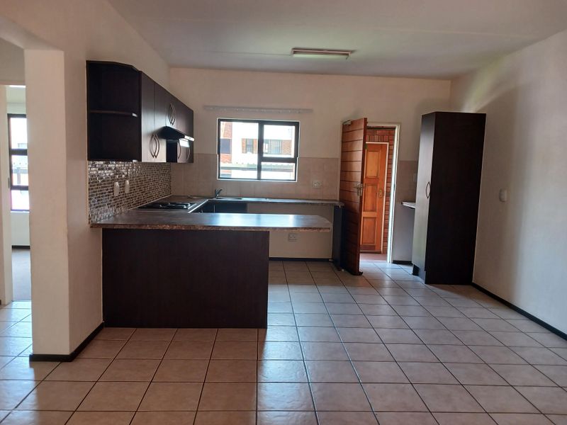 Stunning Ground Floor 2 Bed Apartment in Northworld... - Photo 5