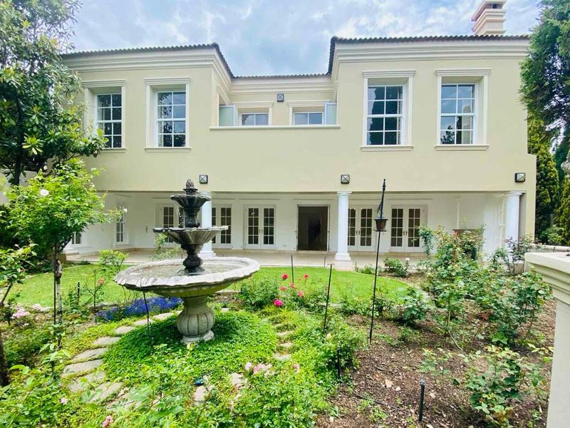 Sandhurst Sandton - Wealthy, Prestigious Suburb - Be the one to live the Luxury Lifestyle - Photo 2