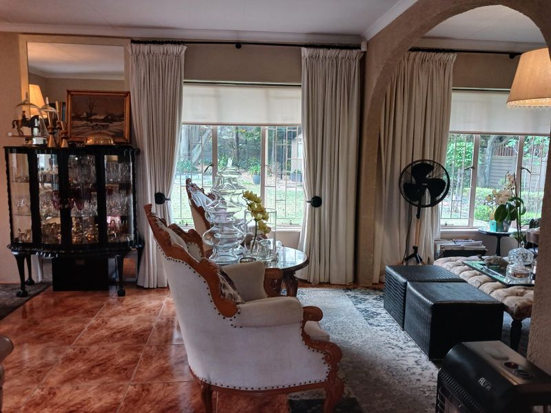 Free standing Home  for sale, offering modern living in Sundowner—your dream home await... - Photo 8