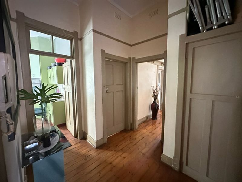 4-Bedroom Family Home near Louis Botha — Spacious, Versatile & Income Potential - Photo 6