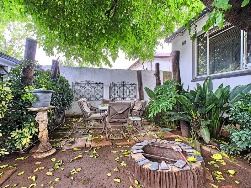 Freehold For Sale In Johannesburg - Photo 7