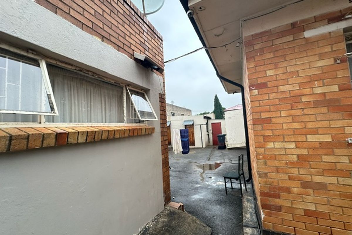 Spacious Investment Property for Sale - Photo 3