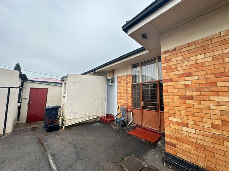 Spacious Investment Property for Sale - Photo 2