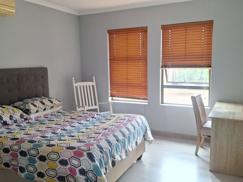 3 Bedroom House for Sale in Thatchfield Glen - Photo 10