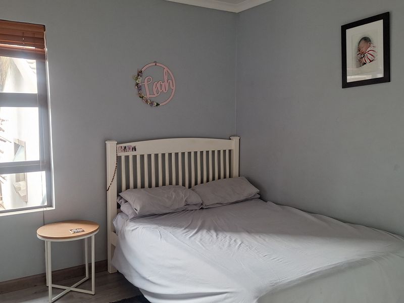 3 Bedroom House for Sale in Thatchfield Glen - Photo 7