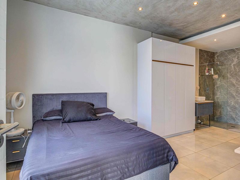 Urban Vibe at The Paramount!! - Photo 5