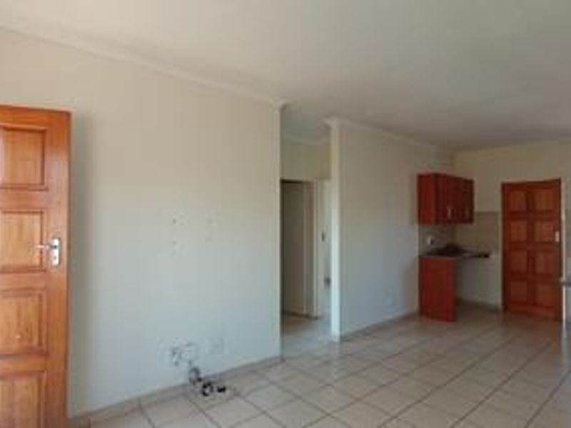 Sectional Title For Sale In Akasia - Photo 7